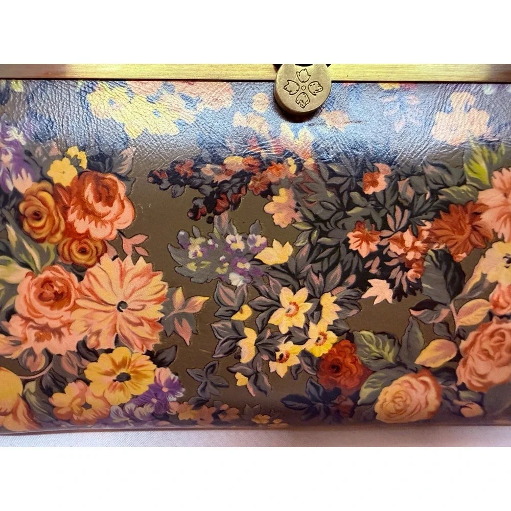 Patricia Nash Cauchy English Country Floral Wallet Olive Green Rose MSRP$119